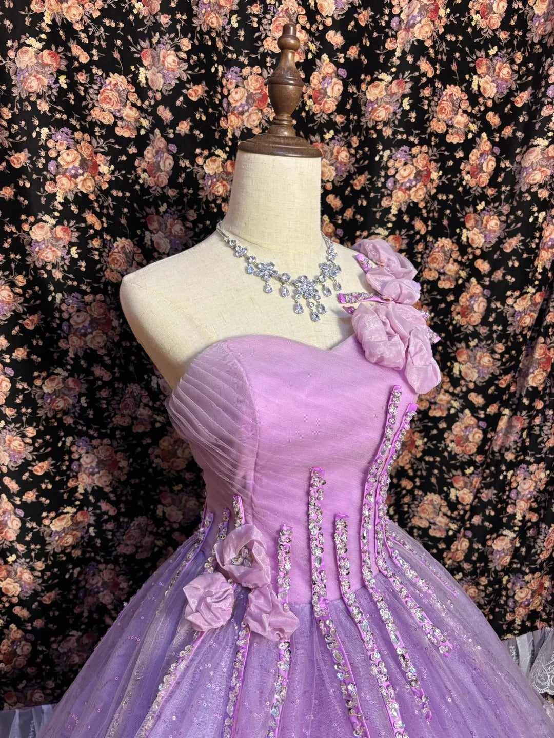Purple Sparkling Fairy Elegant Exquisite Beaded Floral Long Floor Length Tulle Ball Gown Evening Gown Party Dress nv4013