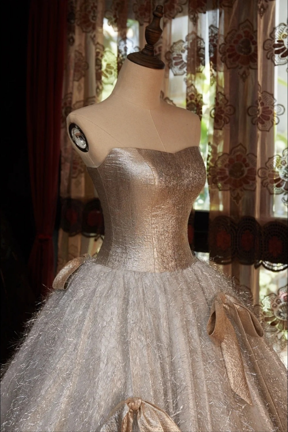 Robe de princesse longue scintillante or étoilé NV6535