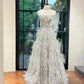 Robe de bal longue sans bretelles argentée à paillettes et diamants, style scintillant étoilé - Robe spectaculaire pour dîner et remise de prix NV6358