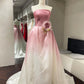 Robe de bal bustier en satin rose et blanc dégradé, style romantique et luxueux, avec traîne - Robe élégante pour fiançailles et mariage champêtre NV6359