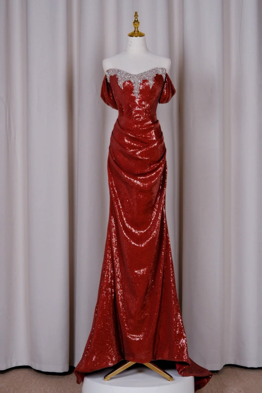 NiceVestidos-_Burgundy sequined long formal ball gown NV5993