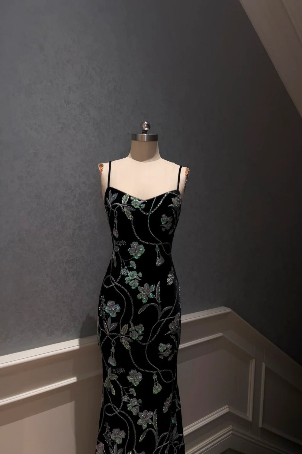 NiceVestidos-_NV Black Floral Long Formal Dress NV5937