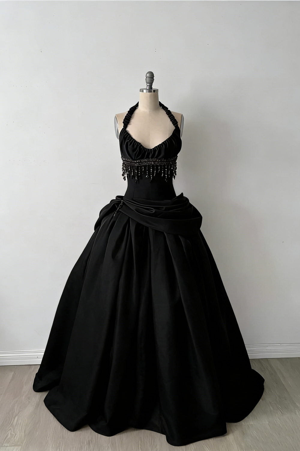 Robe longue dos nu sans manches en satin bordeaux | Robe de bal élégante et luxueuse à franges pour gala NV6299