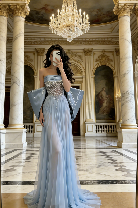 Robe longue de soirée/tapis rouge/rendez-vous bleu clair sans bretelles, ornée de cristaux et dotée d'une épaulette 3D et d'une traîne drapée (NV6817)