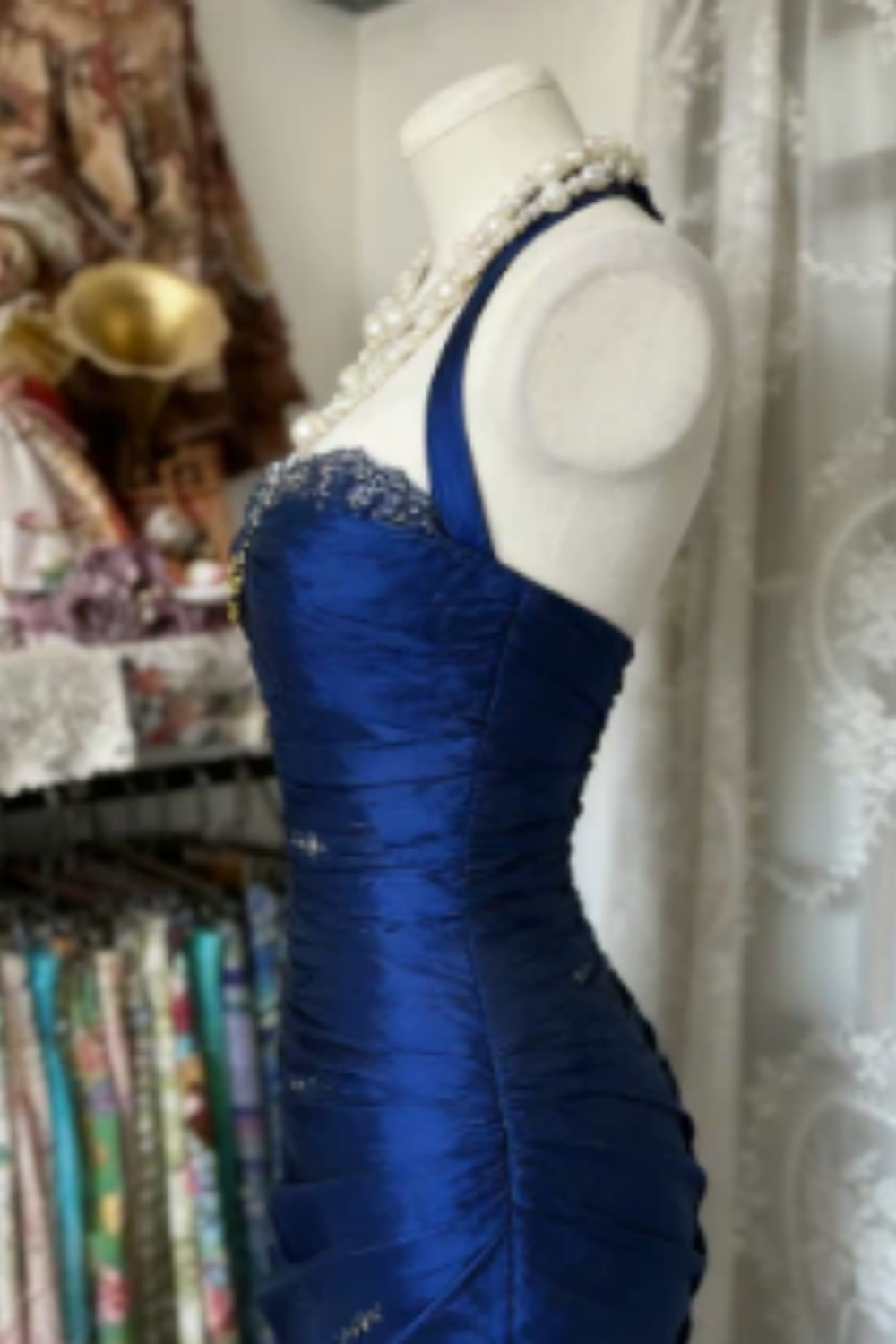 Robe longue en satin rétro élégante NV6656