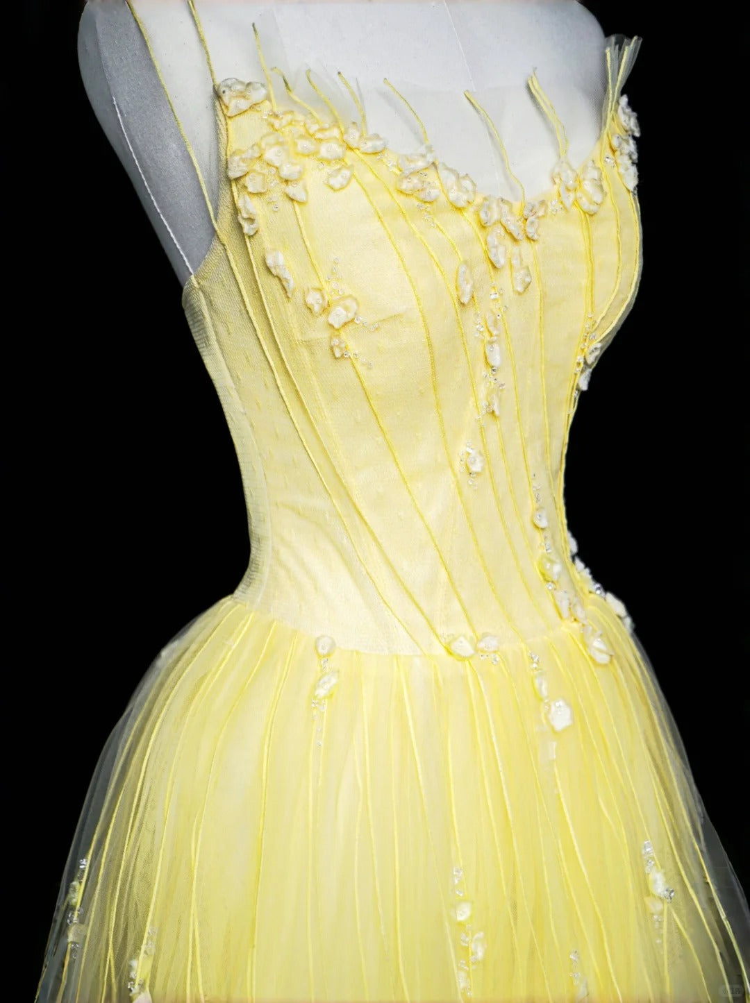 Yellow Beaded Fashion Strapless Long Tulle Ball Gown Evening Gown Party Dress nv4357
