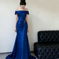 Robe longue bleu marine à épaules dénudées - Col bénitier, traîne ornée de perles, idéale pour les soirées, tapis rouges et bals à thème (NV6824)