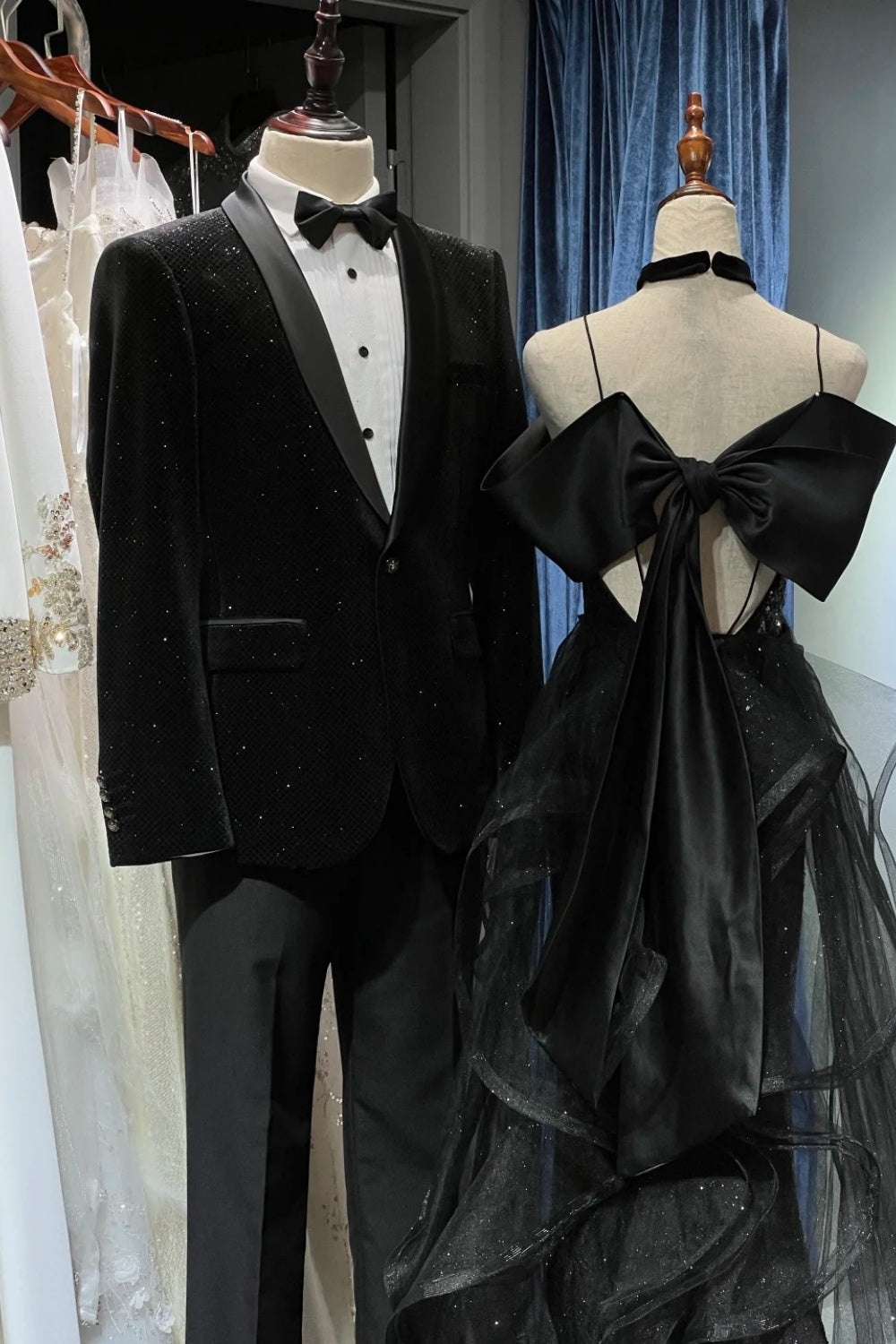 Robe de bal longue en tulle noir brillant NV6627