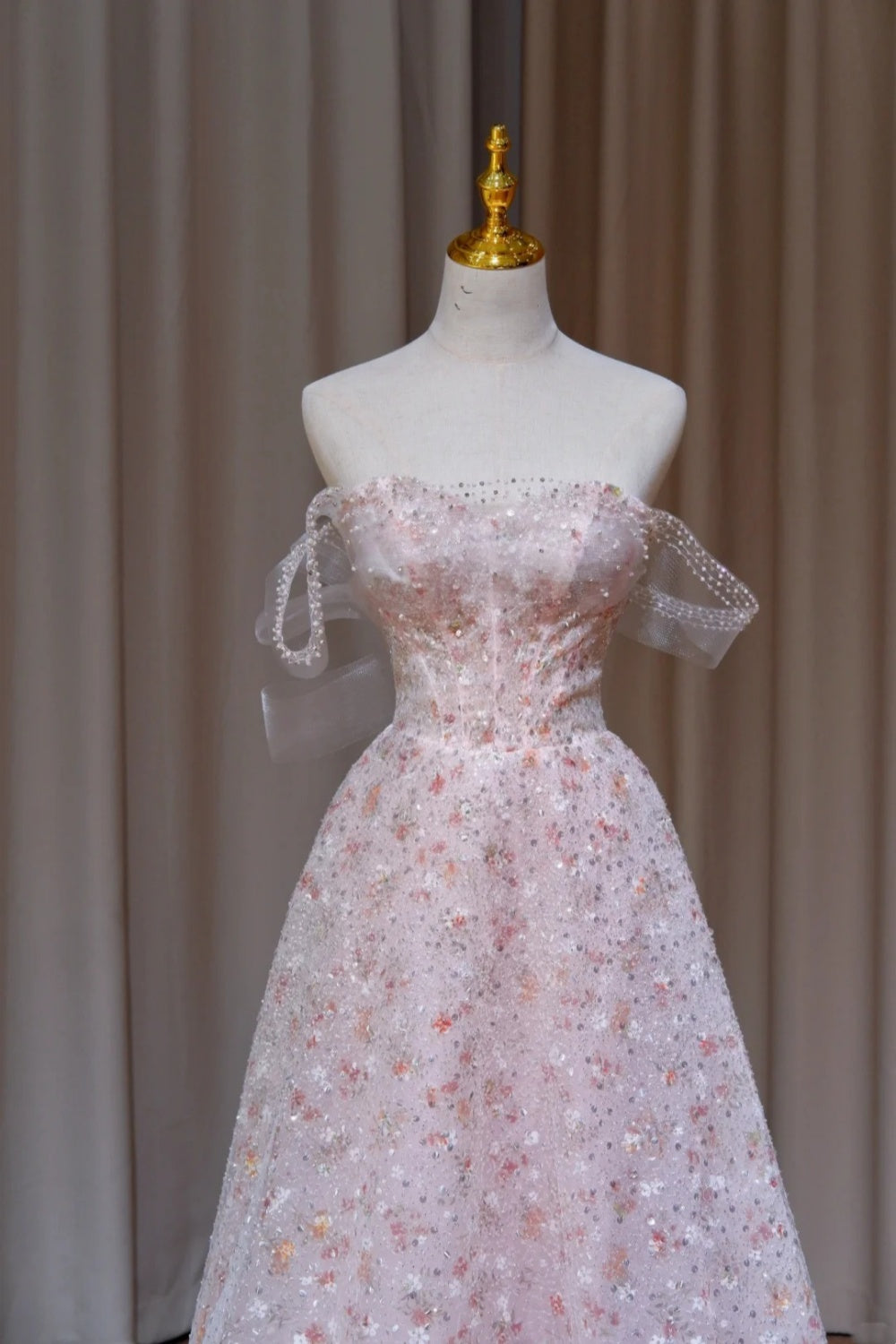 NiceVestidos-_Pink sequined long shimmering formal ball gown NV5995