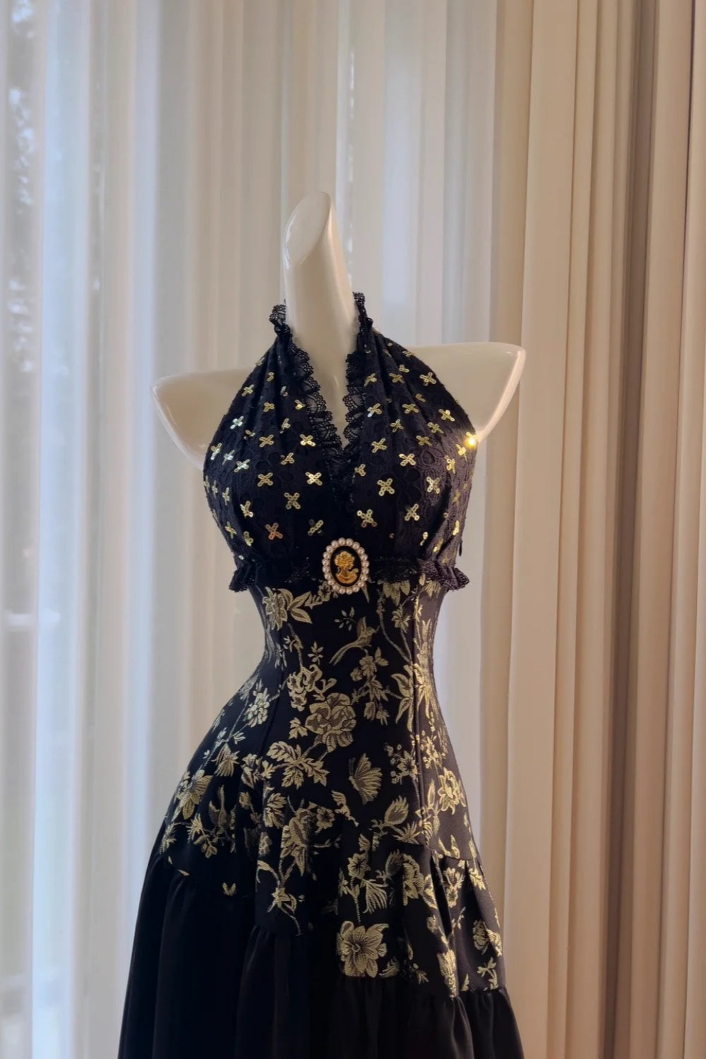 NiceVestidos - Robe vintage noire et blanche NV6077