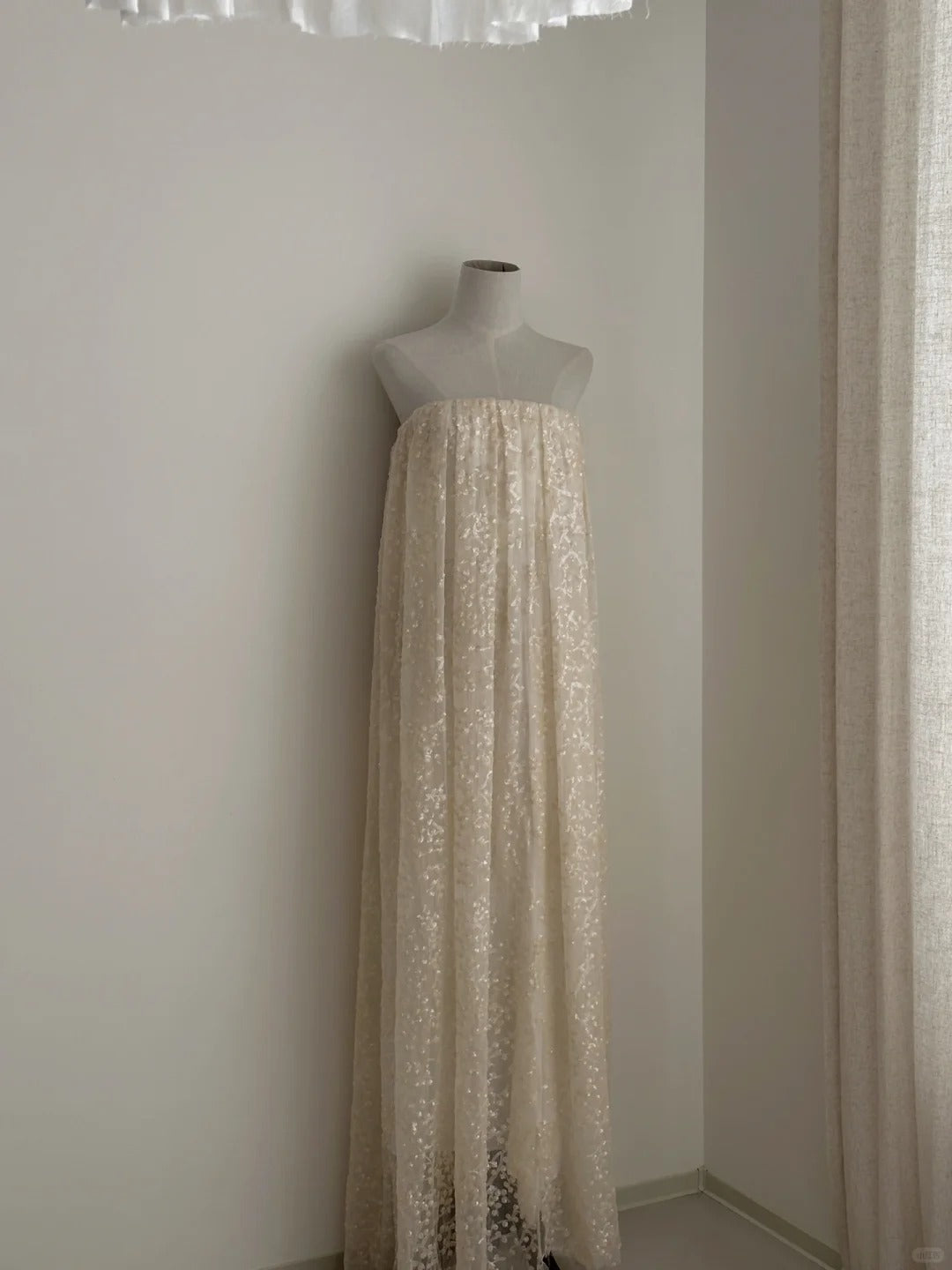 Ivory White Gorgeous Exquisite Beading Long Floor Length Tulle Sequined Ball Gown Evening Dress Birthday Holiday Party Dress nv4070