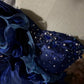 Une magnifique robe de bal longue en tulle bleu scintillant NV6660