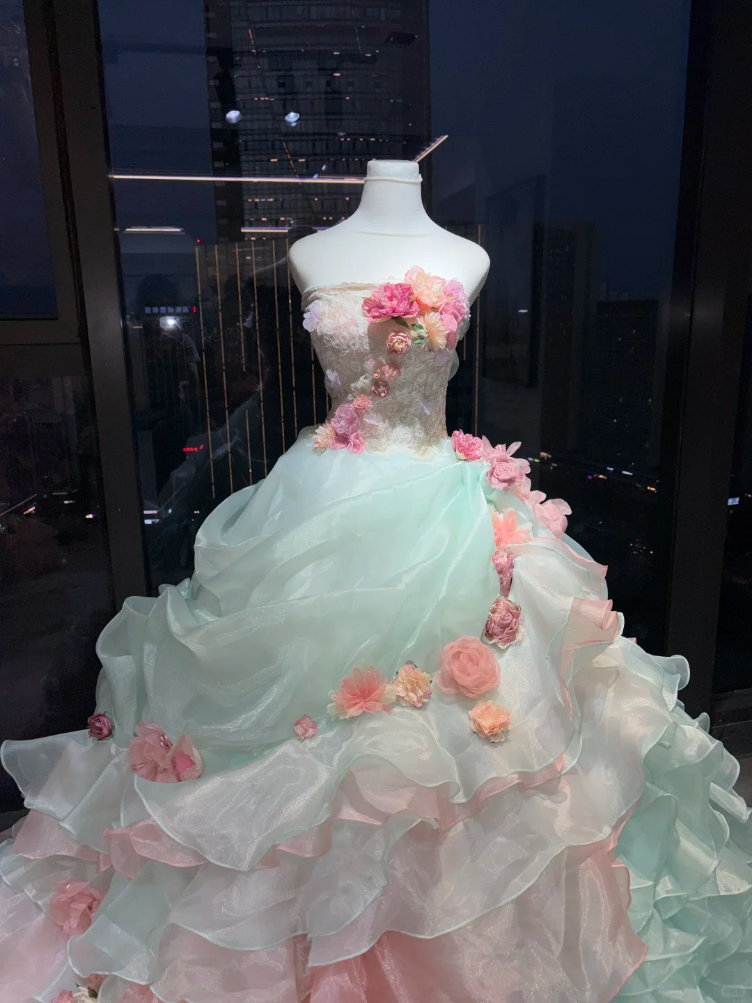Mint Green Pink Ombre Strapless Princess Ball Gown Lace 3D Flowers Tiered Ruffle Organza Long Evening Gown  NV7008