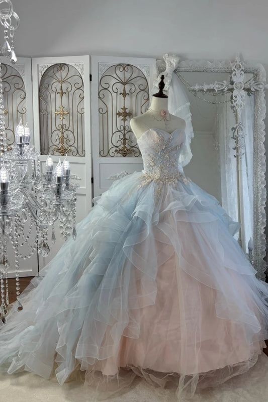 Robe de bal ombrée rose-bleu : bustier perlé et tulle oversize NV6838