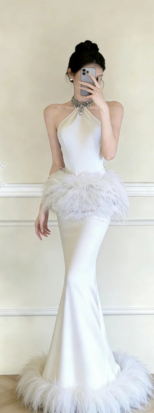 Robe de soirée blanche longue et vaporeuse NV6716