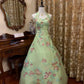 Robe en tulle vert menthe : col halter, broderie florale 3D, style princesse NV6396