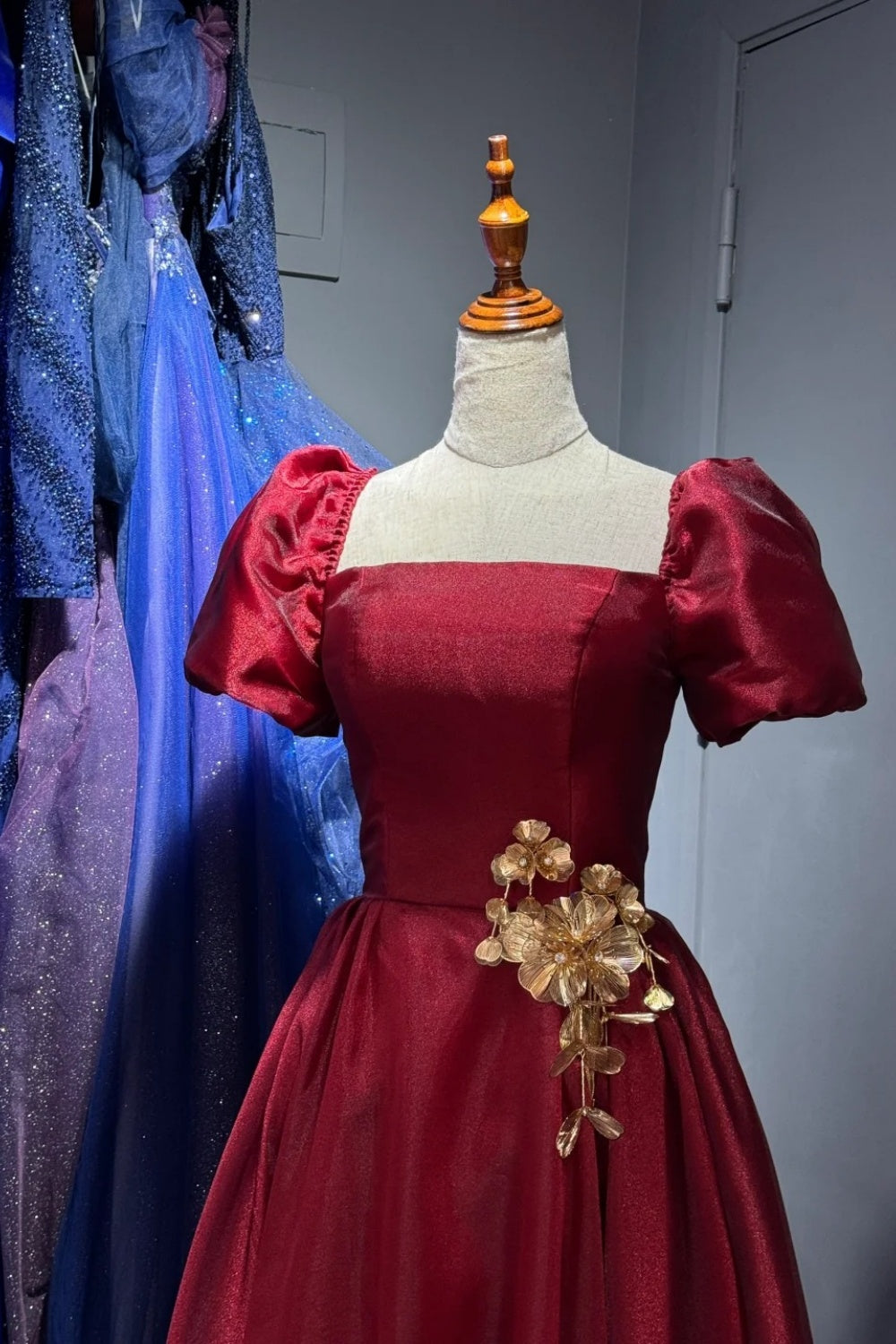 Robe de bal longue rouge NV6625