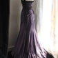 Robe de soirée élégante Purple Mist Mystery - Robe asymétrique en dentelle noire froncée, traîne sirène NV6857