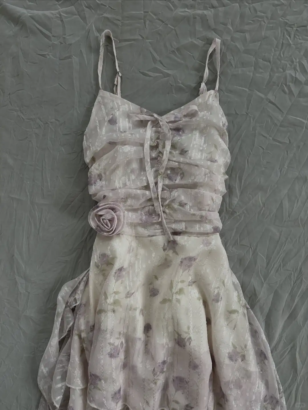 Light Purple Floral Spaghetti Strap Short Homecoming Dress V Neck Ruched 3D Flower Irregular Ruffle Hem Vintage Cocktail Gown  NV6918