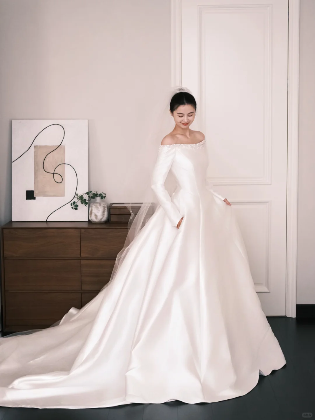 Off The Shoulder Long Sleeve Satin Ballgown Wedding Dress Bridal Gown  NV7199