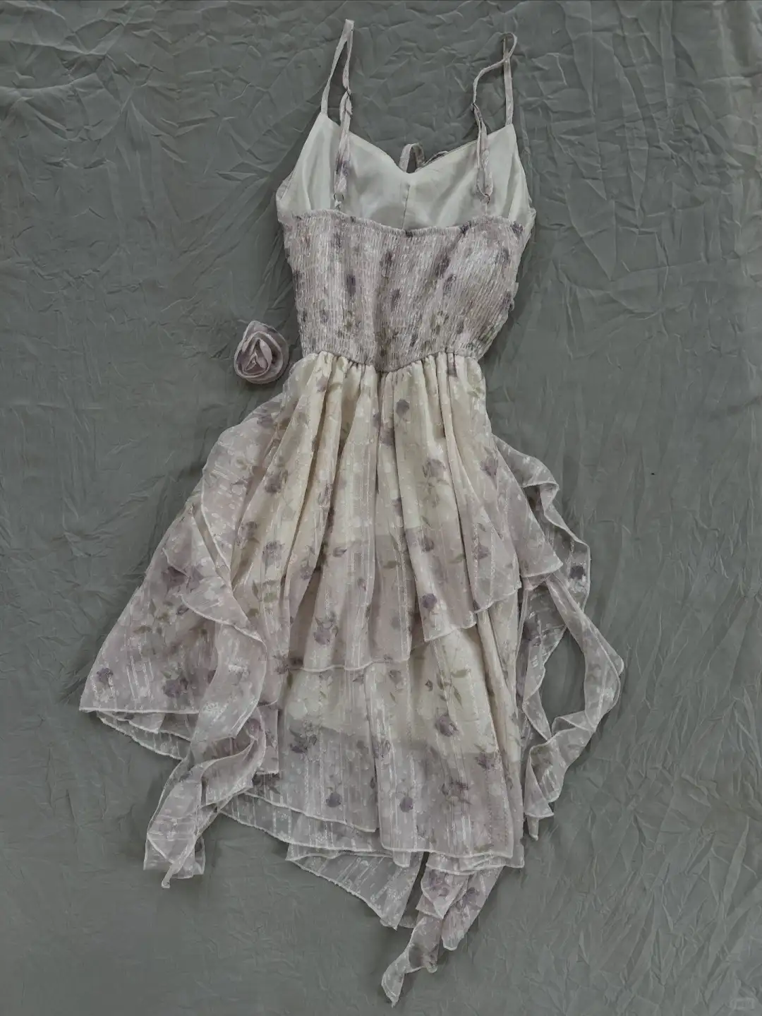 Light Purple Floral Spaghetti Strap Short Homecoming Dress V Neck Ruched 3D Flower Irregular Ruffle Hem Vintage Cocktail Gown  NV6918