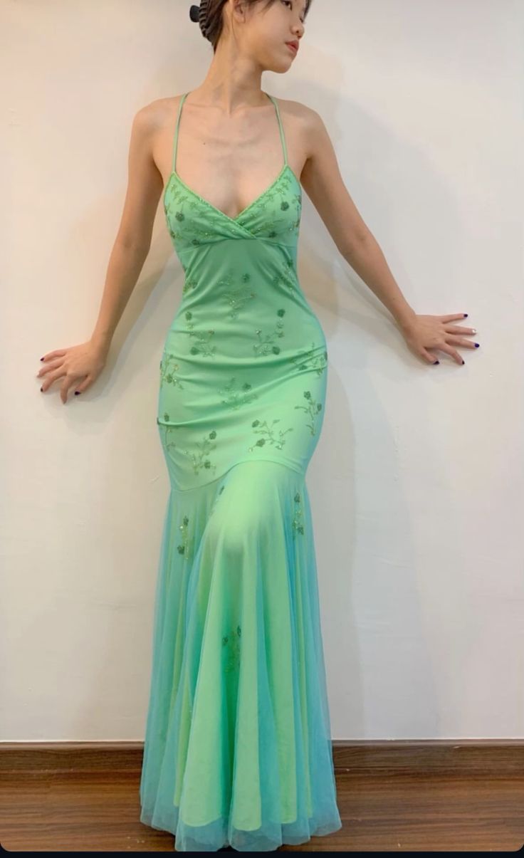 Green fashion exquisite floral beading spaghetti straps long elegant tulle ball gown evening dress party dress prom dress nv3752