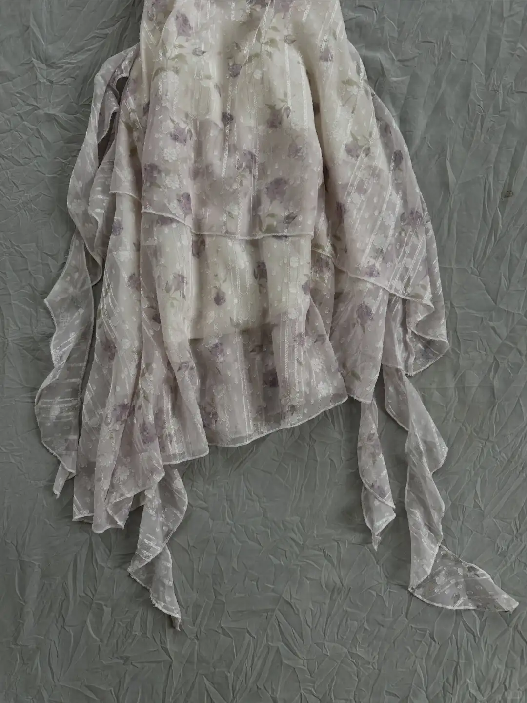 Light Purple Floral Spaghetti Strap Short Homecoming Dress V Neck Ruched 3D Flower Irregular Ruffle Hem Vintage Cocktail Gown  NV6918