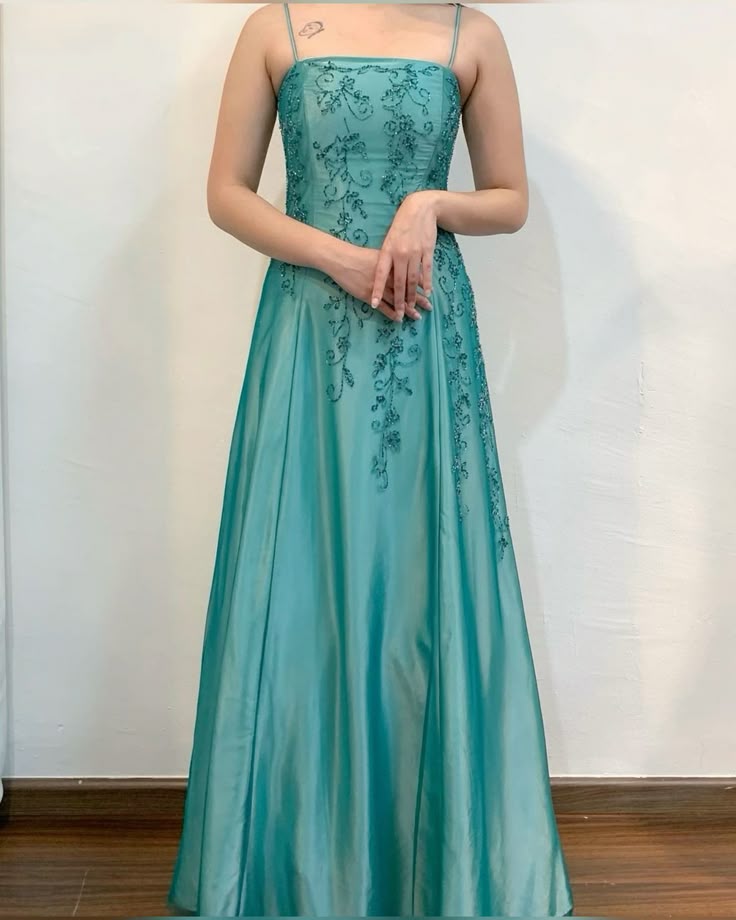 Purple Delicate Floral Beading Shiny Spaghetti Straps Elegant Fashion A-Line Long Tulle Ball Gown Evening Dress Party Dress Prom Dress nv3799