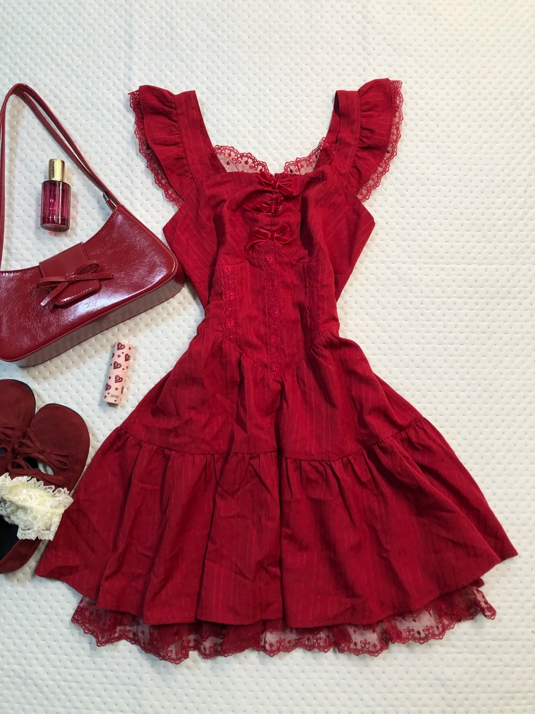 Burgundy Short Homecoming Dress Square Neck Ruffle Strap Lace Bow Tiered Vintage Cocktail Gown  NV6925