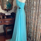 Robe de soirée bleu glacier élégante et fraîche, asymétrique, à taille froncée et traîne ornée de perles - Idéale pour un mariage ou un dîner (NV6371)