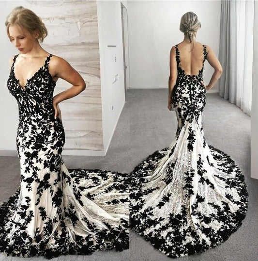 Robe de mariée rétro noire et blanche à fines bretelles en dentelle | Robe longue sirène à traîne, motif encre, idéale pour un gala, une soirée sur tapis rouge ou un événement mondain haut de gamme NV6266
