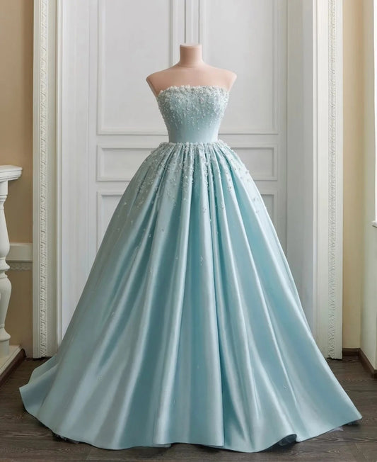NiceVestidos-_❄️Robe bleue luxueuse et somptueuse ornée de perles, robe élégante, robe de fée bleu glacier, robe divine de princesse, robe de soirée NV6092