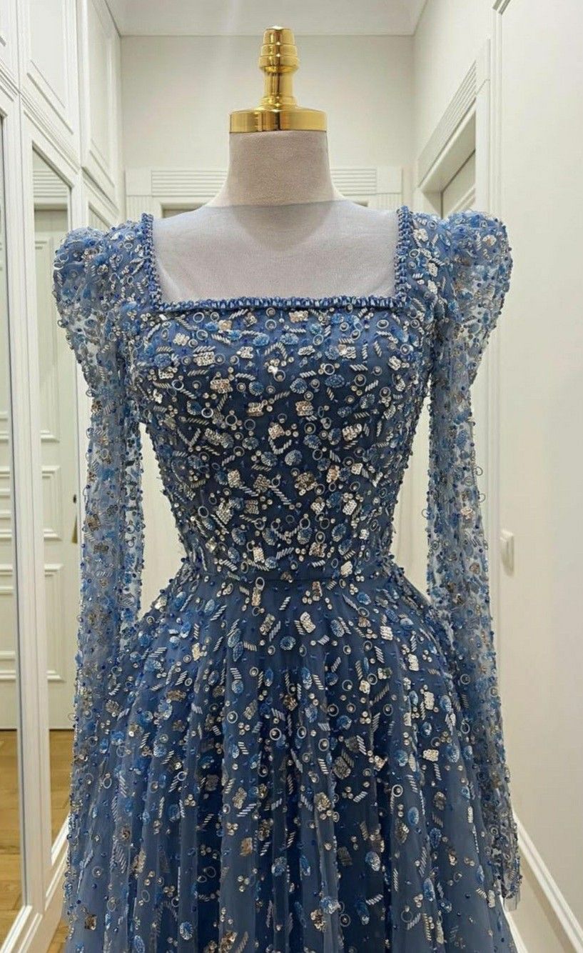 NiceVestidos - Robe de bal longue en tulle bleu, luxueuse et ornée de perles exquises NV6072