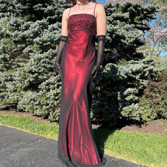 Burgundy Retro Fashion Exquisite Beaded Spaghetti Straps Long Elegant Tulle Ball Gown Evening Dress Party Dress Prom Dress nv3755