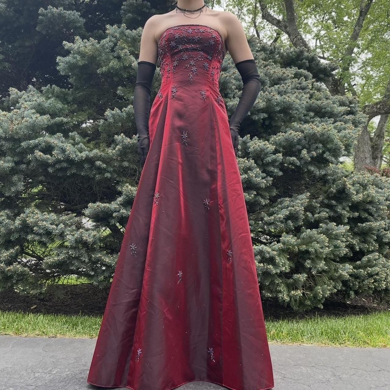 Robe gothique longue sans manches, bustier, en satin bordeaux orné de perles, NiceVestidos NV6178
