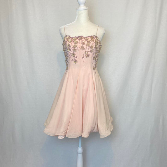 Light pink shiny sweet elegant delicate floral beaded sequin short chiffon ball gown evening dress party dress homecoming dress prom dress nv3828