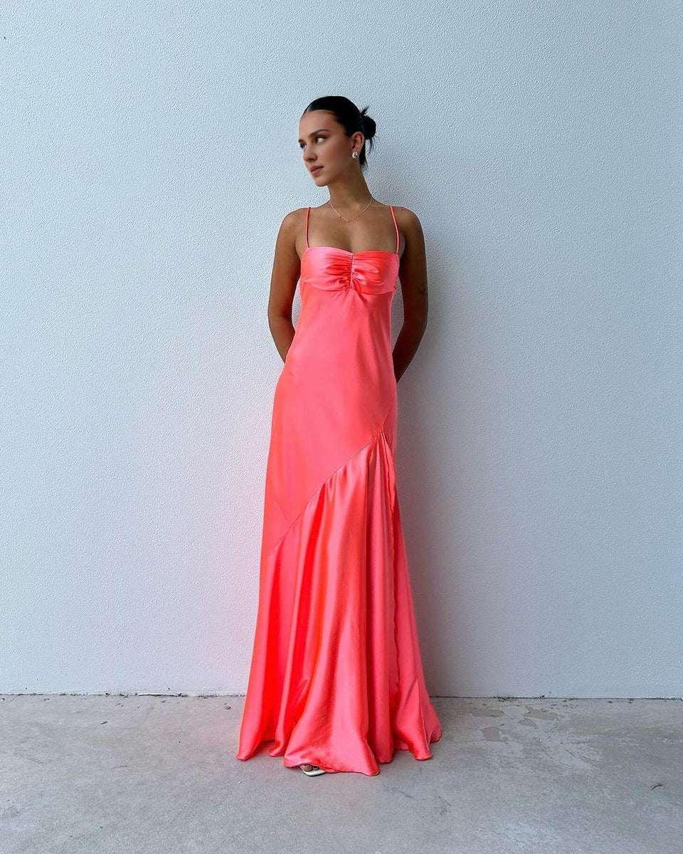 Peach Pink Simple Fashion Elegant Spaghetti Straps A Line Long Satin Formal Women's Prom Dress Evening Dress Wedding Guest Party Dress Prom Dress With Side Slits nv3928
