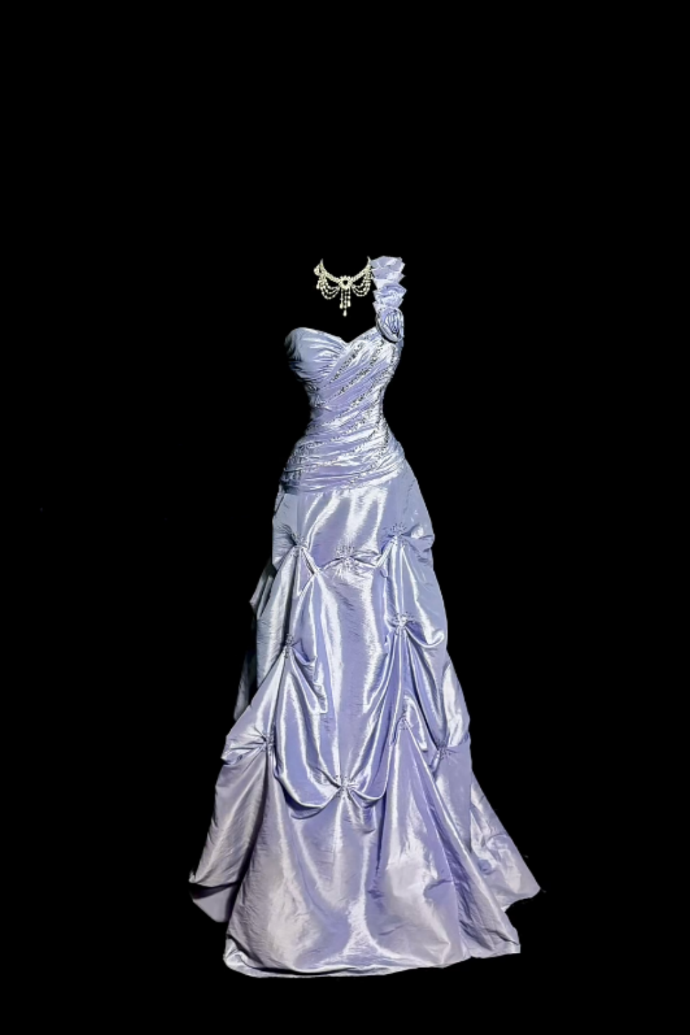 Robe de soirée longue rétro en satin violet ornée de perles exquises NV6612