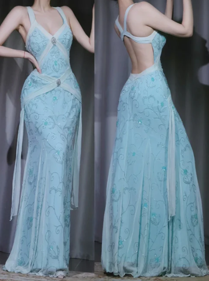NiceVestidos - Robe de bal vintage, robe de soirée bleue élégante et raffinée, ornée de perles. NV5983