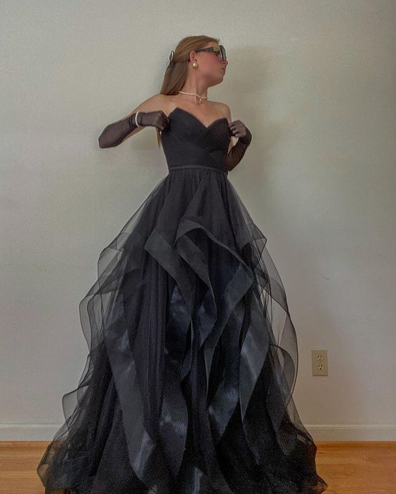 Black Tulle  Evening Gown Long Prom Party Dresses nv1352