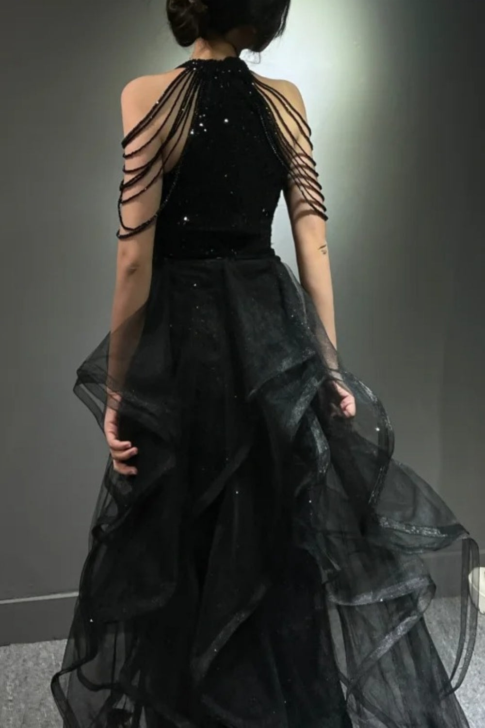 Robe de bal longue noire brillante NV6624