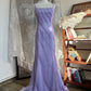 Robe de soirée romantique et luxueuse, style luxueux, couleur lavande, ornée de perles, dos croisé et traîne - Robe élégante pour mariage et dîner au jardin NV6363