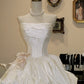 Robe de bal bustier en satin blanc ornée de fleurs, style vintage NV6552