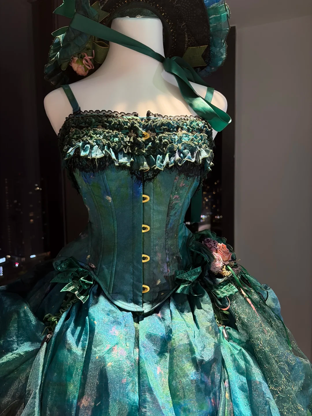 Peacock Green Spaghetti Straps Lolita Corset Ball Gown Iridescent Glitter Tulle Victorian Party Dress  NV6941