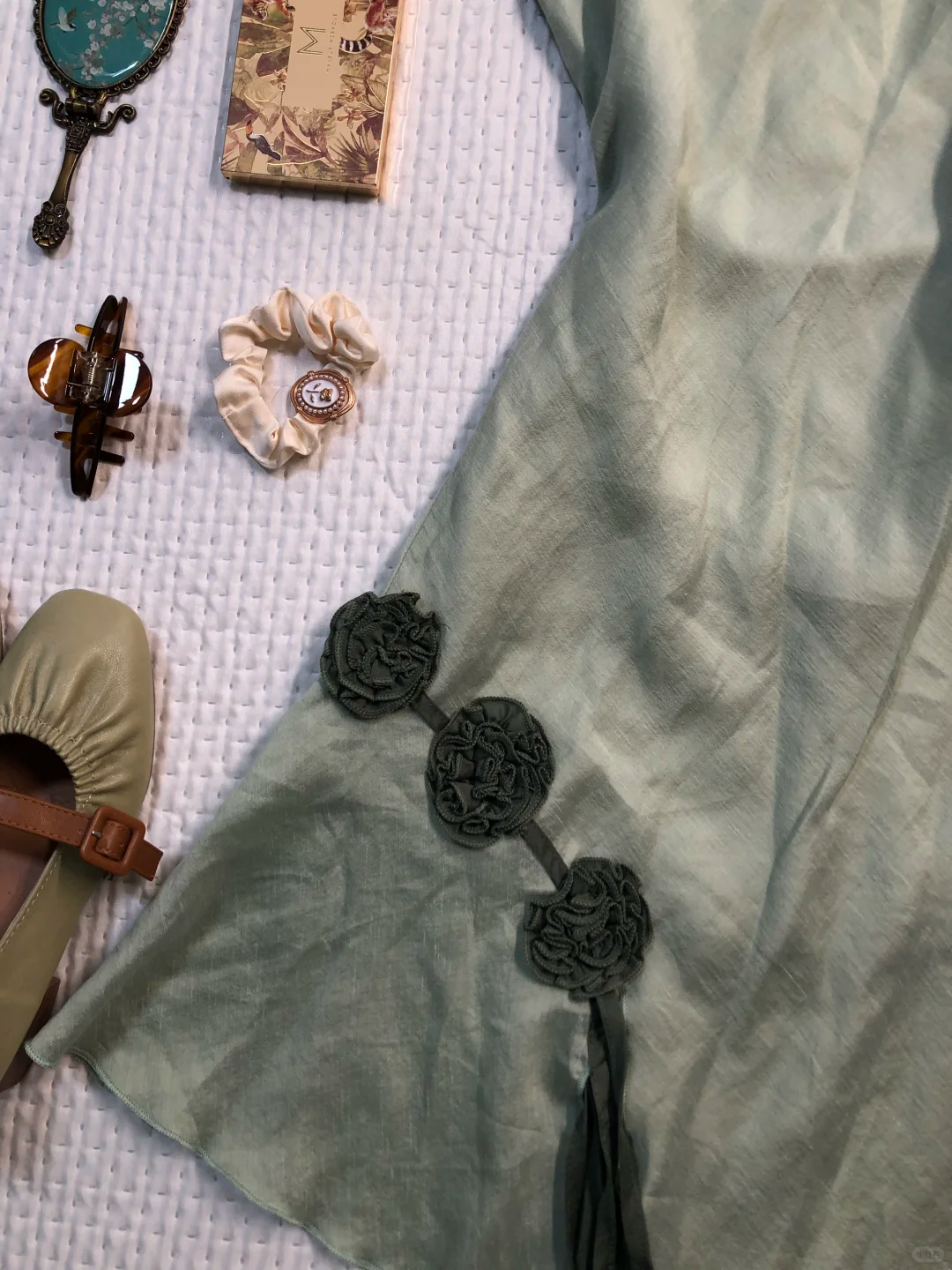 Sage Green Short Homecoming Dress U Neck Cap Sleeve 3D Floral Tassel Irregular Hem Vintage Cocktail Gown  NV6930