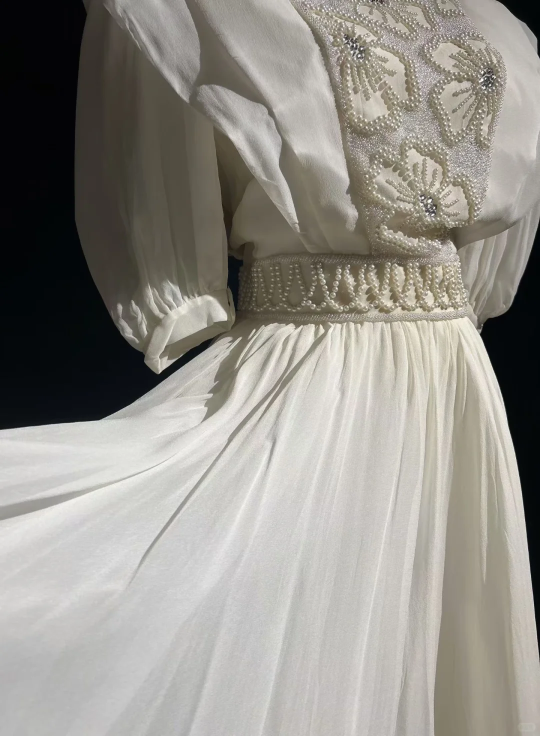 Cream White Vintage Tea Length Prom Dress Round Neck Puff Sleeve Floral Beaded Chiffon A-Line Formal Gown  NV6904