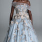 Robe de bal fleurie 3D à épaules dénudées Mist Blue Garden NV6565