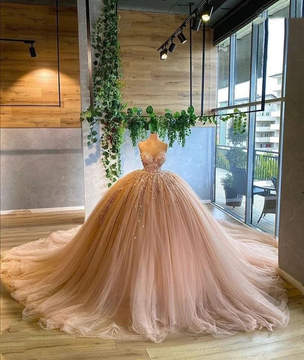 Robe de soirée bustier en dentelle couleur abricot chaud NV6564