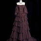 Robe bustier en tulle marron foncé, ornée de perles et d'une traîne à volants, style ciel étoilé NV6229