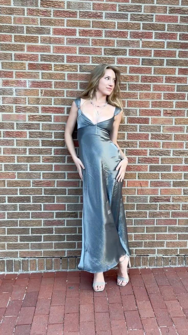 Silver Vintage Fashion Elegant Long Satin Formal Prom Dress Evening Gown Party Dress nv3646